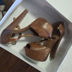 Heels Brown