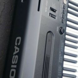 CASIO MUSICAL KEYBOARD 