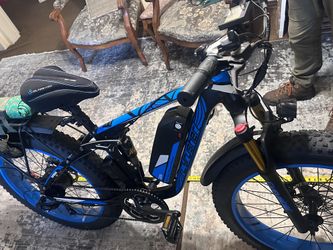 Hardly Used Cyrusher XF800 E- Mountain Bike