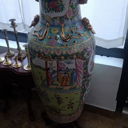 large vase, ancient asian