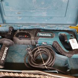 Milwaukee Hammer Drill 