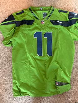 Seahawks jersey’s new