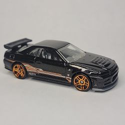 Hot Wheels HW Showroom Nissan Skyline GT-R R34 Black Loose