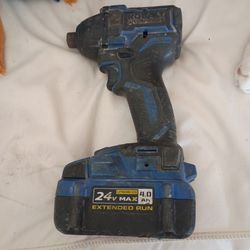Extended run 24v max 4.0power pack drill firm price $60 pick up only 865 Ellsworth avenue right off  of East Livingston avenue Columbus Ohio 43206 5 m