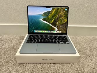 2025 MacBook Air (13-inch, M4) 16GB RAM 256GB SSD Sky Blue