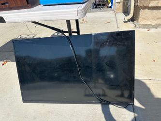 40 inch TV