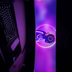 SFF RTX 5080 Gaming PC – Ryzen 7600X, 32GB DDR5, 5TB NVMe