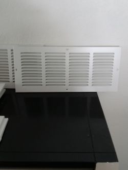 white Vent