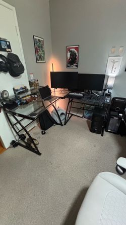 L shaped glass desk 3 parts