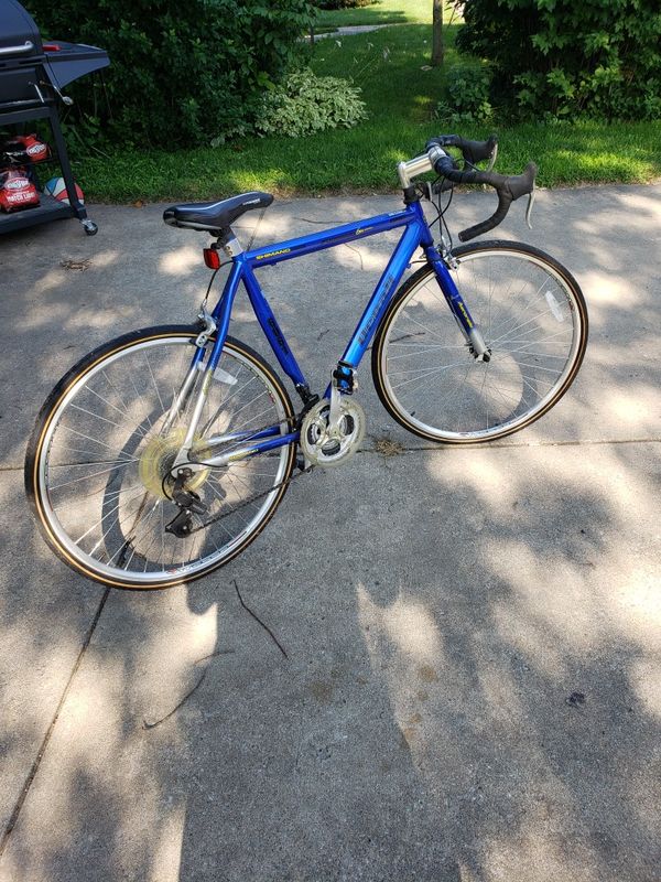 Shimano 21 speed aluminum 6061 series GMC Denali for Sale in Hammond, IN - OfferUp