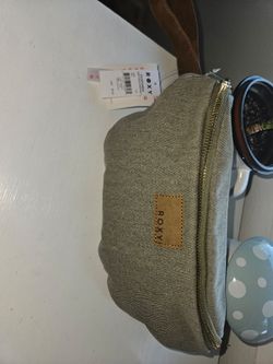 Roxy fanny pack Brand new with tags