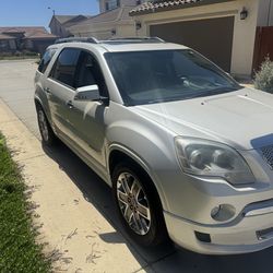 2011 GMC Acadia