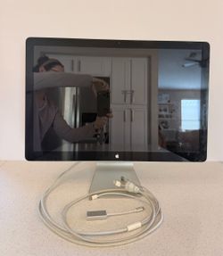 Apple LED Cinema Display Monitor – For Parts or Repair