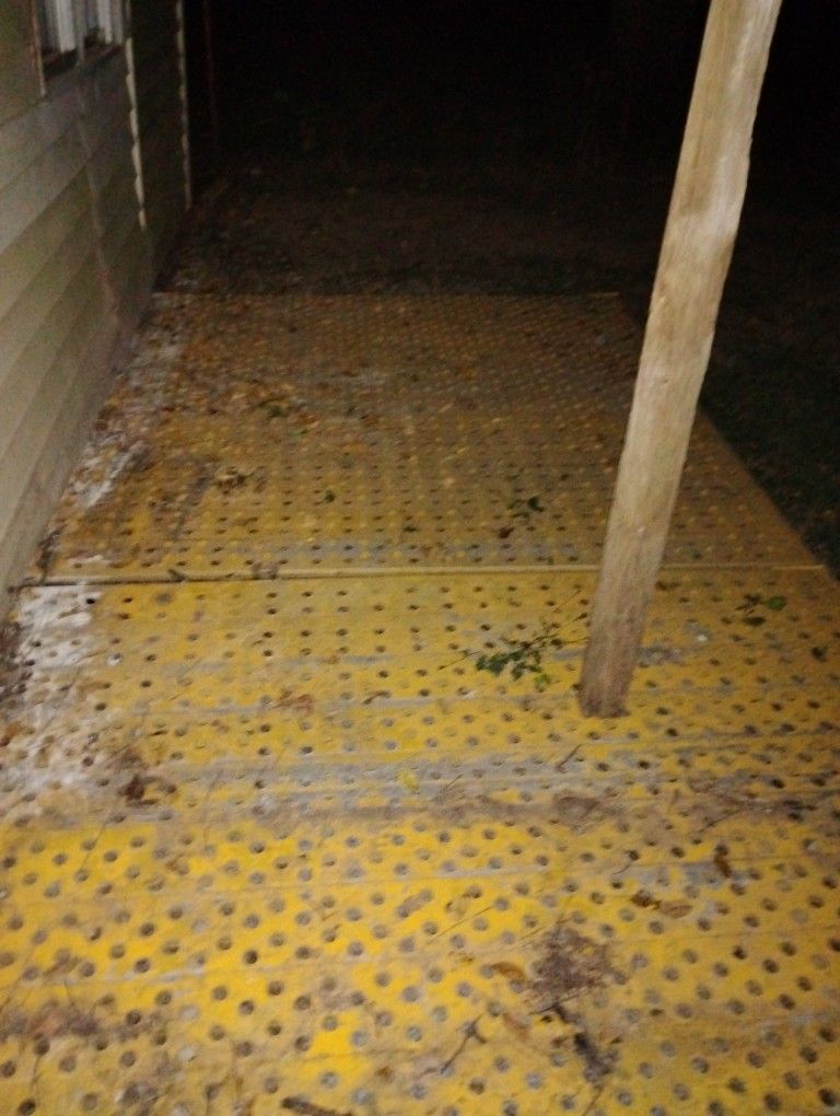 Floor Plat Form