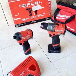 Milwaukee FUEL 12V Impact Driver And Hammer Drill Kit