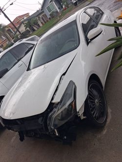 2011 Infiniti G37