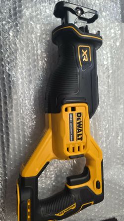 Saw Dewalt