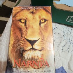 Narnia Paperbacks 