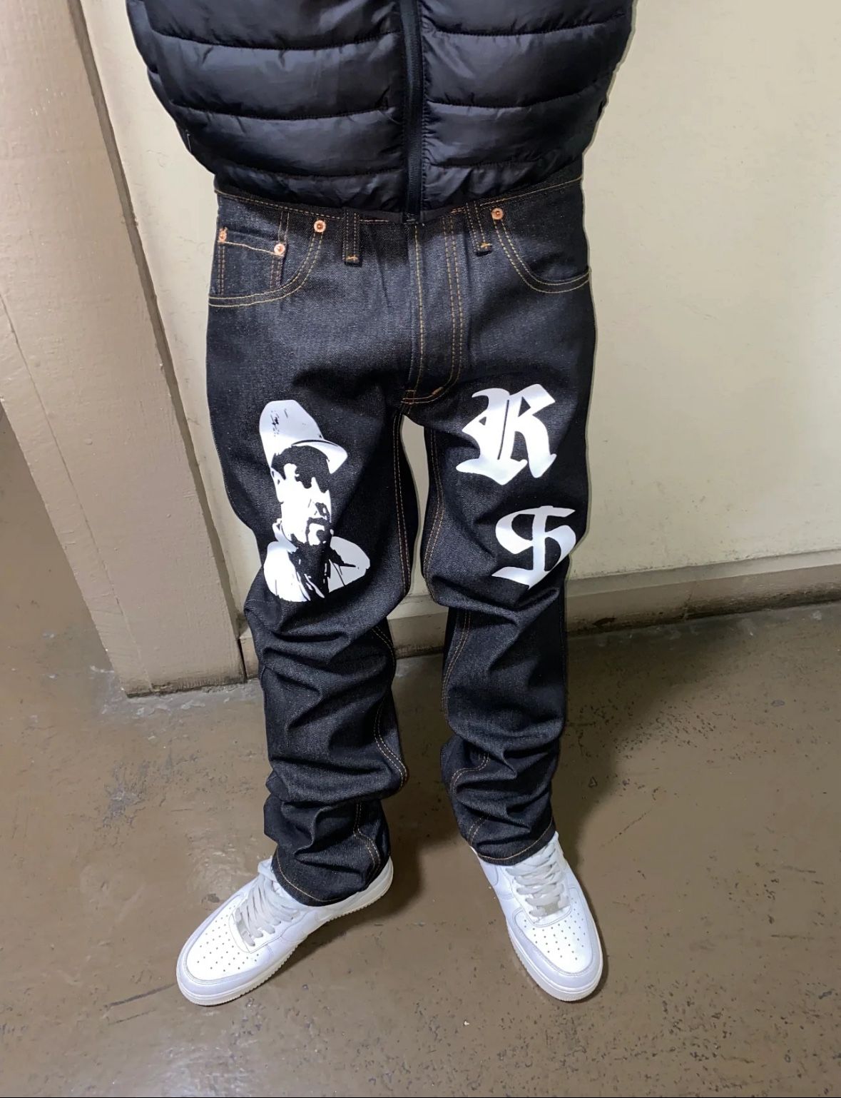 EL CHAPO Classic Straight Leg Style Jeans- Black