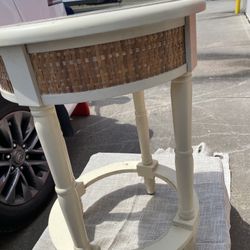 Cute Side Table 