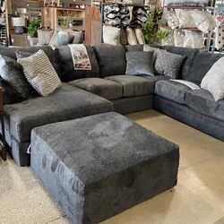 3 Piece Smoke Mammoth Sectional Large Couch/ Living Room 👌 Brand New ✨ Available Delivery 🚚 
