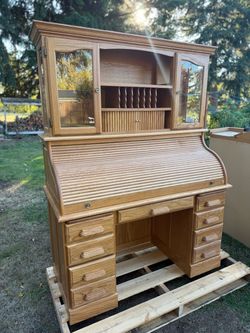 Solid Oak Executive Desk with Lighted Hutch & Locking Drawers