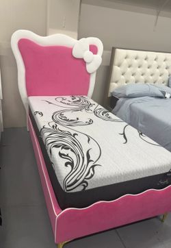 Hello Kitty //recamara// 🛍️💗🌸