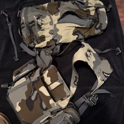 Bino Harness With Clip On Bag 