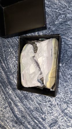 Kaws x Jordan 4 used once