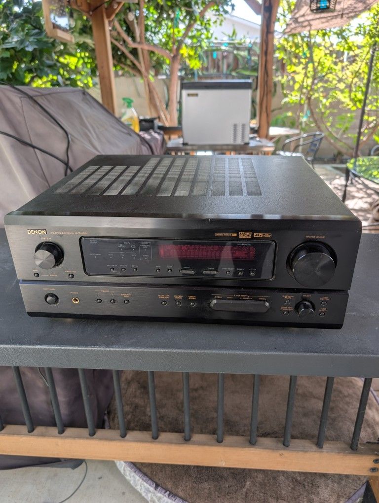 Denon AVR-1804 AV Surround Receiver 