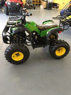 125cc John Deere ATV