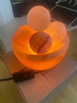 Himalayan Salt Lamp with Sphere Design