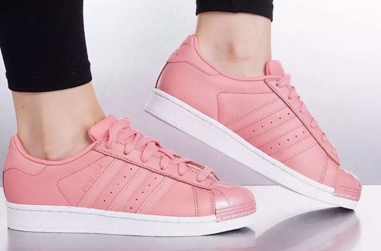 Adidas BrandNew shoes in a box size 9.5