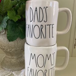 Rae Dunn MoM’s Favorite & DaD’s Favorite Mug Set 10