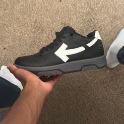 off white ooo black