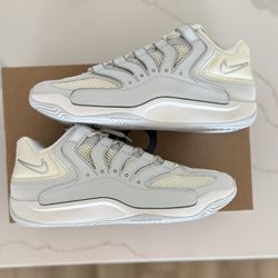 KD 18 (READ DESCRIPTION)