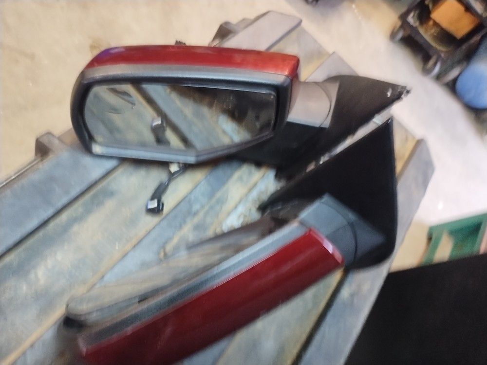 Chevrolet Silverado mirrors