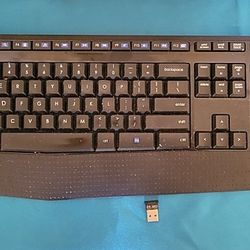 2 Keyboards And Mice 