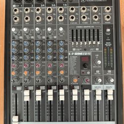 Mackie ProFX 8