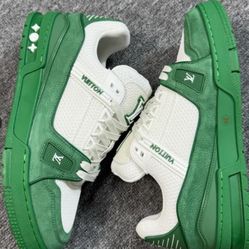 Louis Vuitton Sneakers 