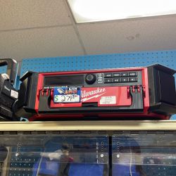 Milwaukee Radio, 2950–20 Bluetooth
