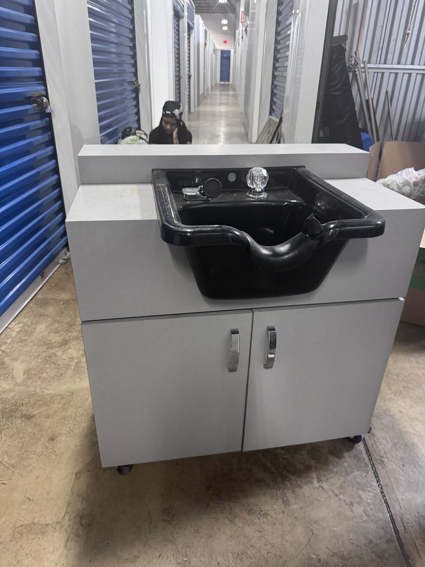 Portable Salon Shampoo Sink (No Plumbing Needed)