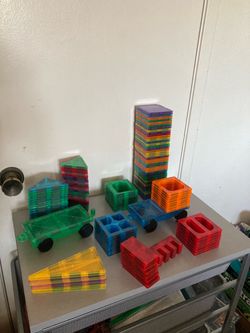Magnetic tiles 129 piezas