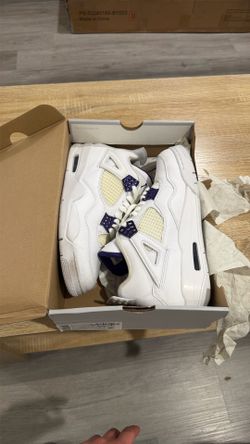 Jordan 4s size 9.5
