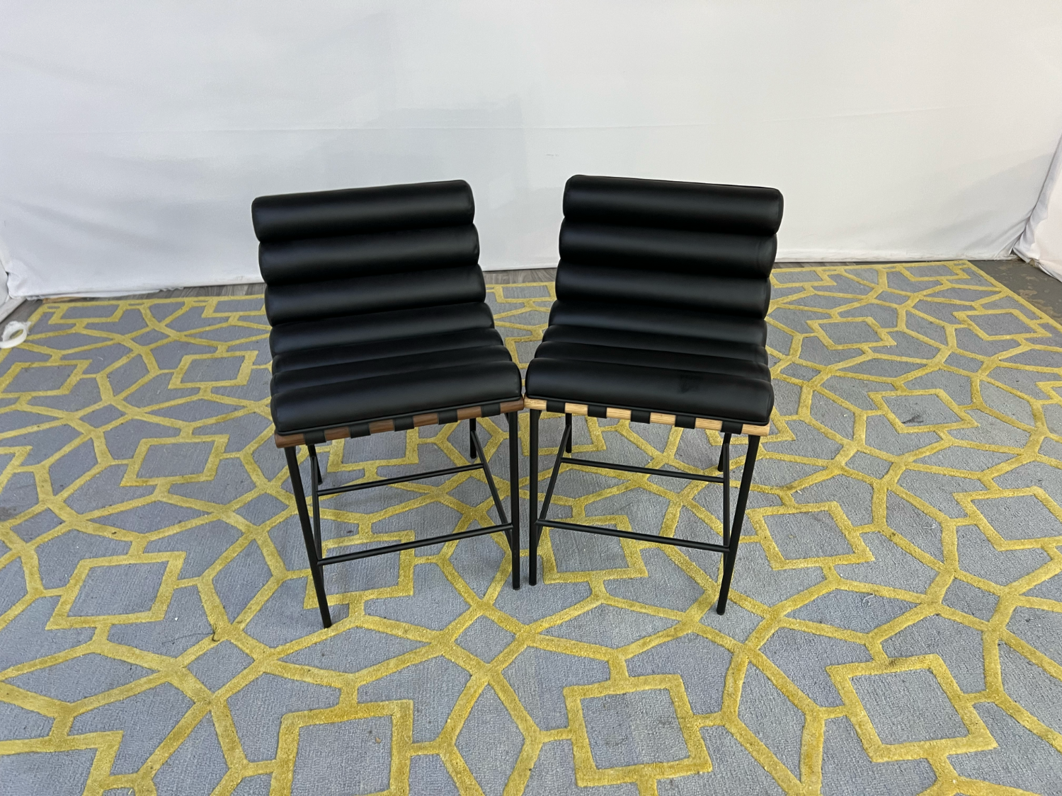 ( Delivery Available ) Denver Modern Vail Black Leather Counter Stools