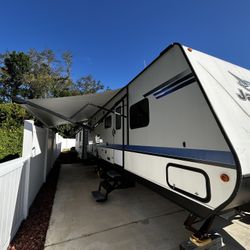 Jayco Jay Feather BH25