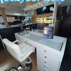 White Vanity Desk Wide Big With Mirror New 