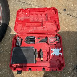 Milwaukee cramp tool