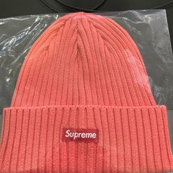 Supreme Overdyed Beanie | Coral