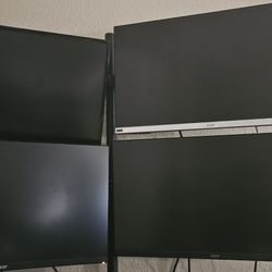 Selling 4 Computer Monitors 